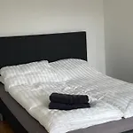 Ξενοδοχείο με διαμερίσματα Surfers Paradise 3*