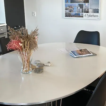 Surfers Paradise 3*