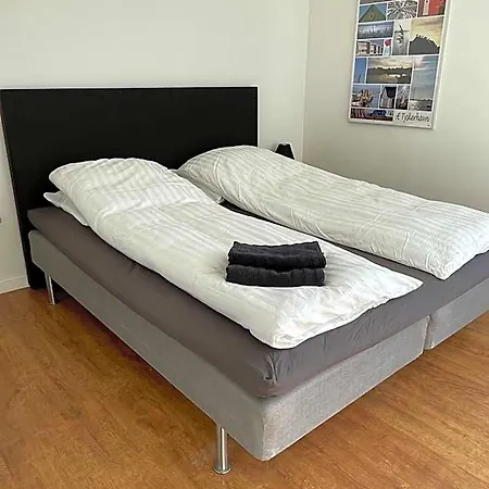 Surfers Paradise 3* Hvide Sande